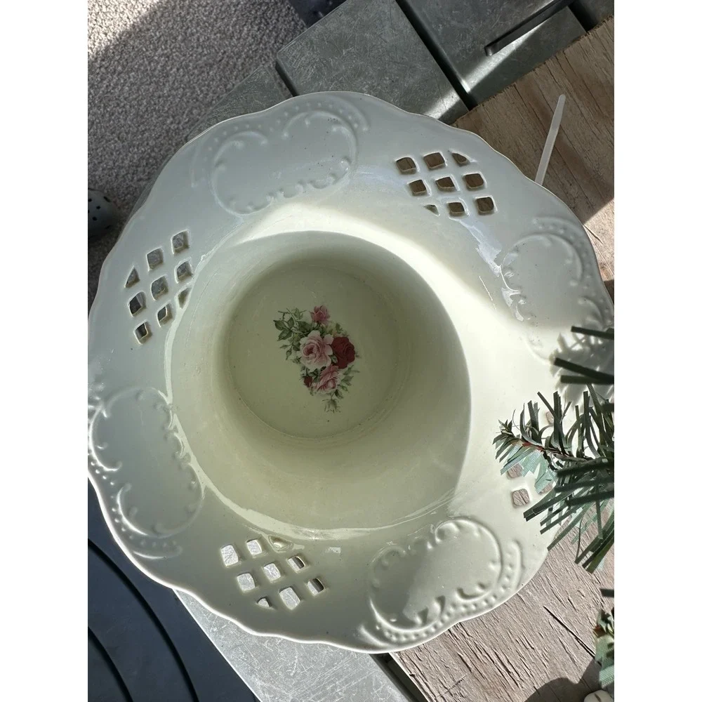 Formalities by Baum Brothers Victorian Rose Pattern Collection Flower Pot Vase